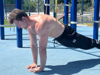 Diamond push ups